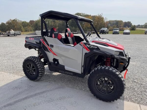 2025 Polaris® General XP 1000 Sport