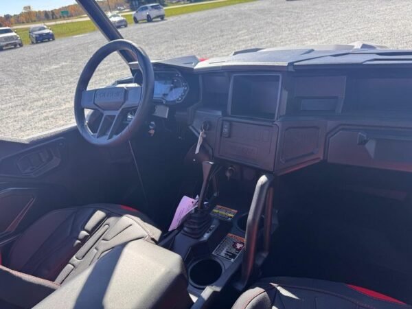 2025 Polaris® General XP 4 1000 Sport - Image 5